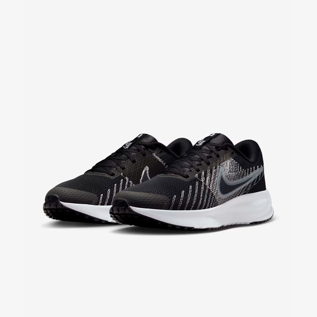 W NIKE RUN DEFY