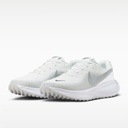 NIKE REVOLUTION 8