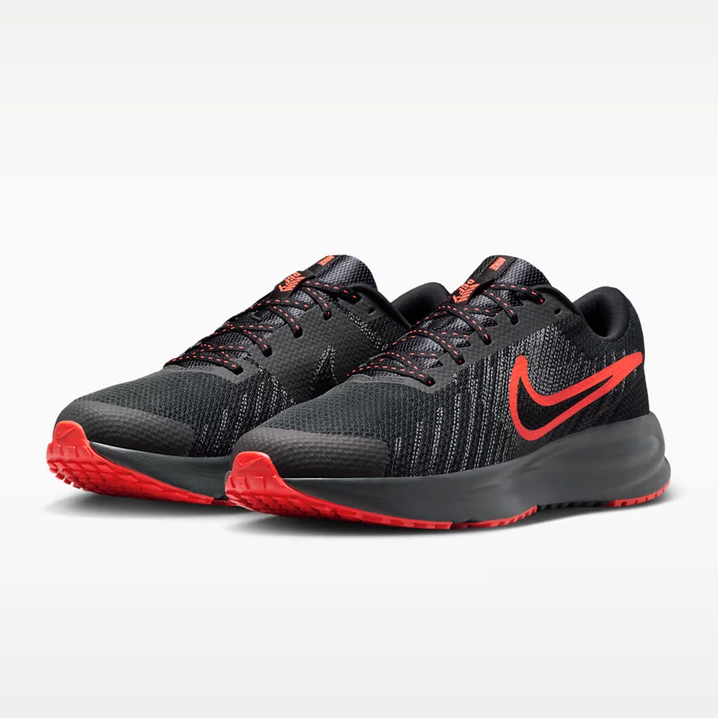 NIKE RUN DEFY