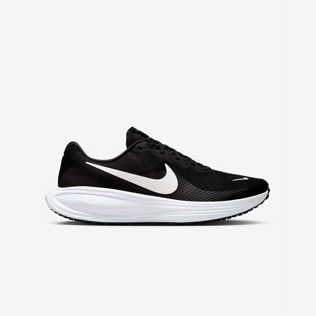 NIKE REVOLUTION 8