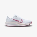 WMNS NIKE QUEST 6