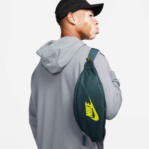 [CD2] NK HERITAGE WAISTPACK