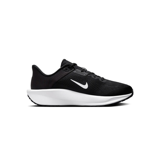 NIKE QUEST 6