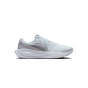 NIKE REVOLUTION 8