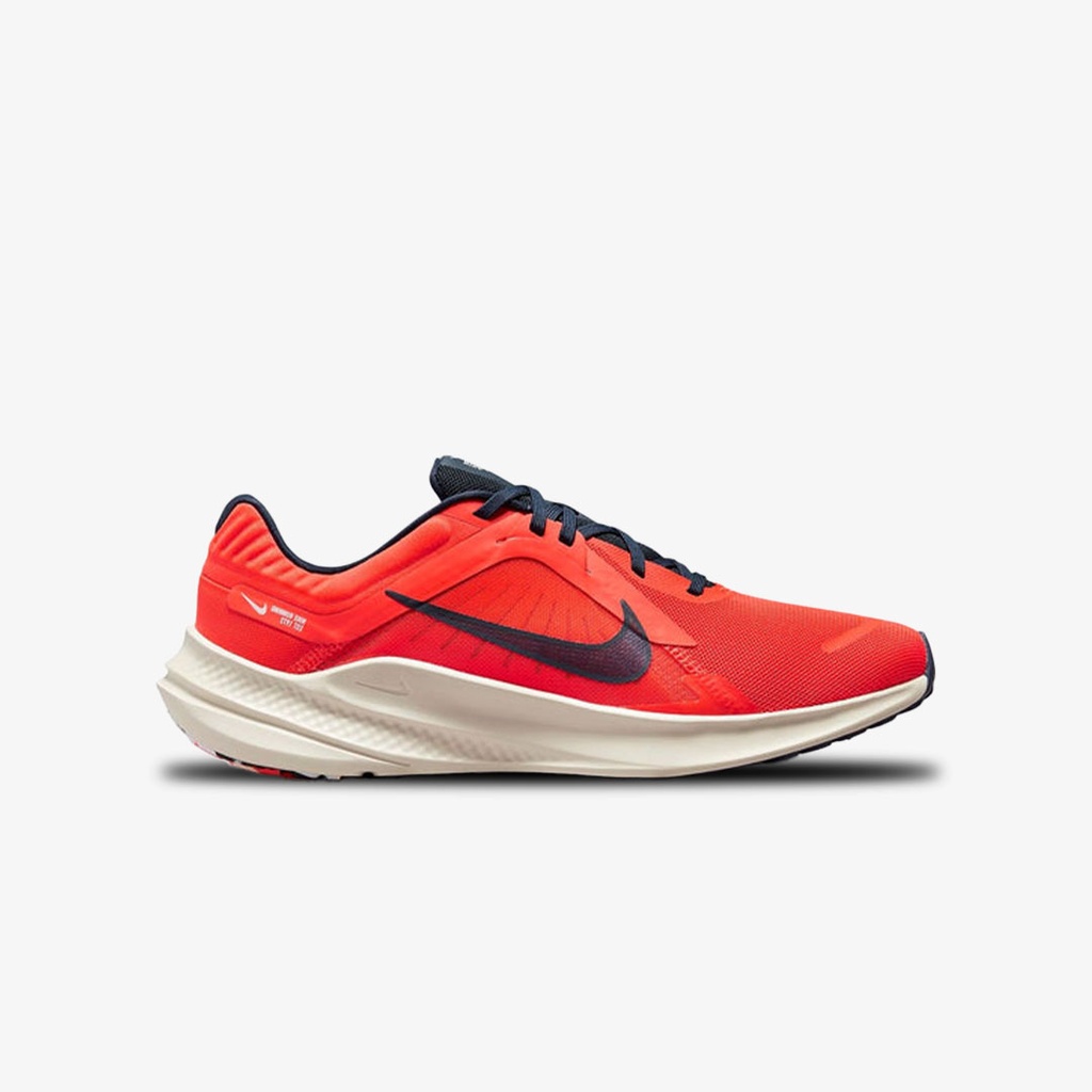 NIKE QUEST 5