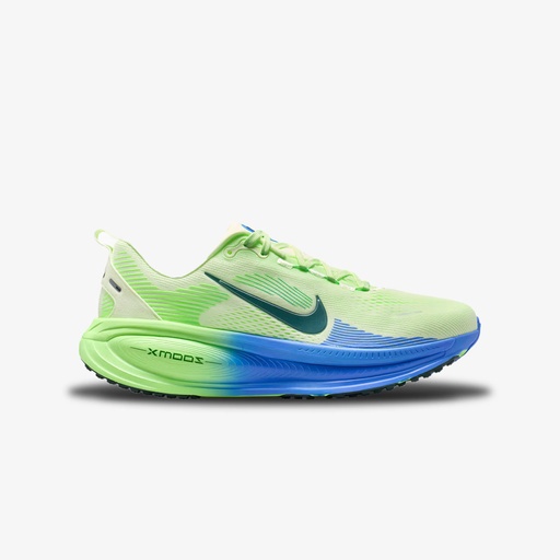 NIKE VOMERO 18